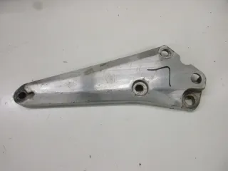 Suzuki GSX 400 E_S GK 53 C Fußrastenhalter für Fußraste vorne hinten links - Bild 2