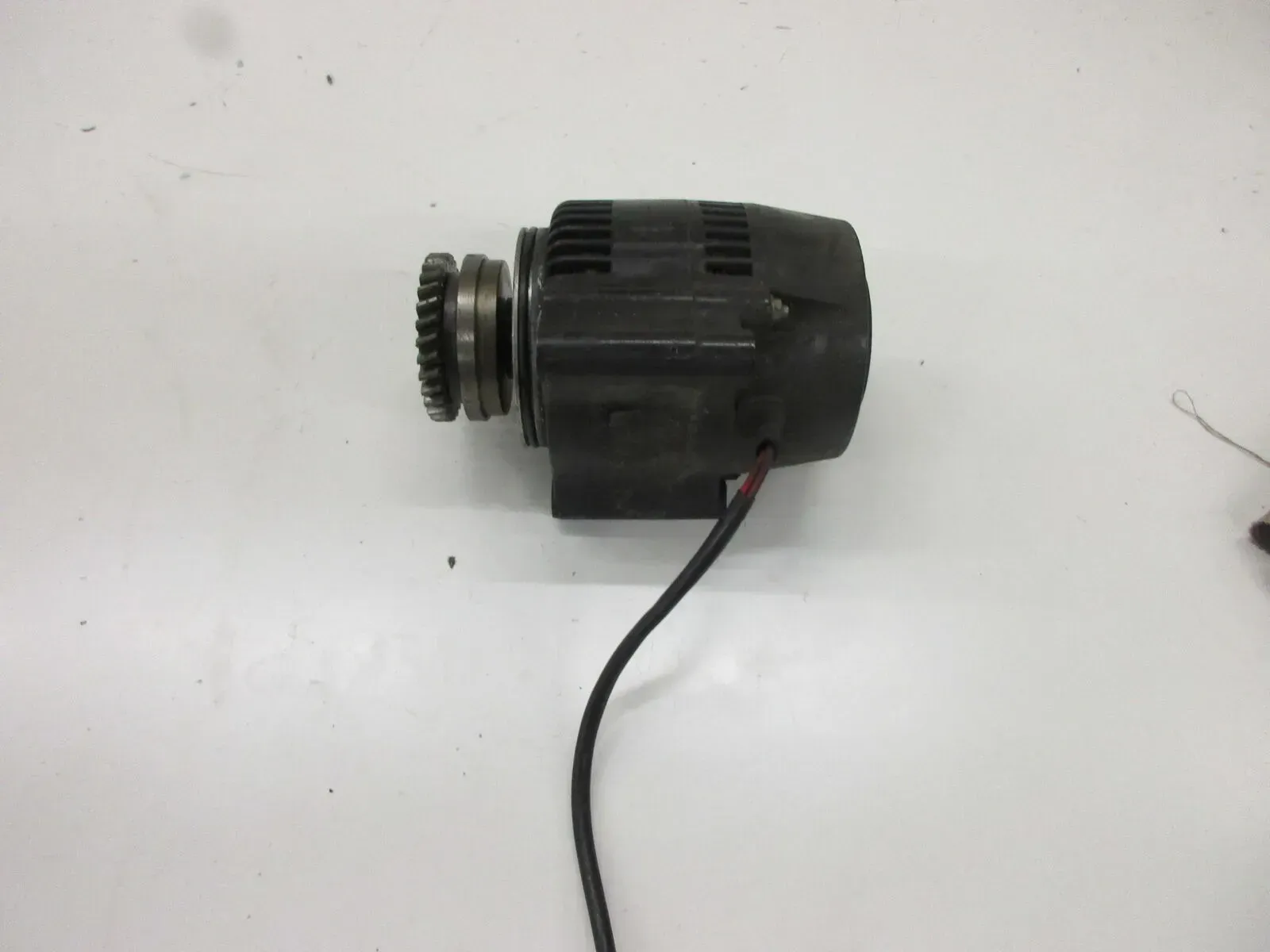 Lichtmaschine generator alternator Suzuki GSX 750 F GR 78 A - Bild 1