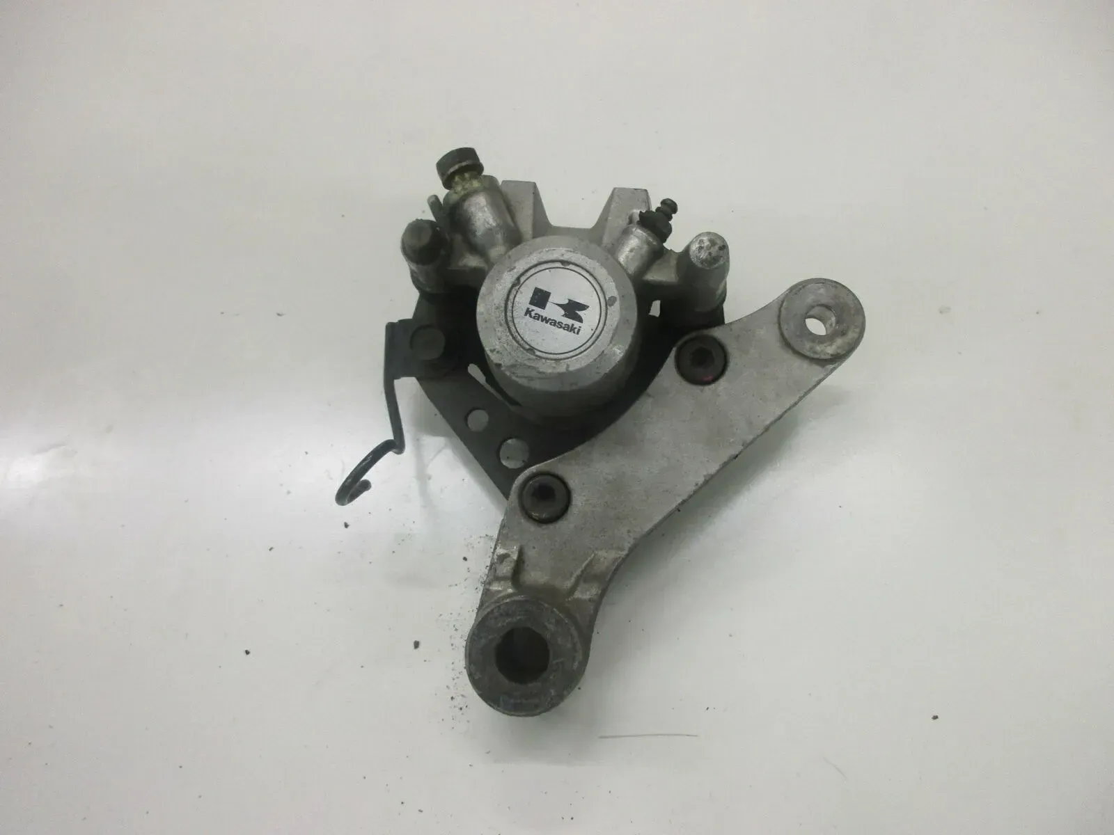 8. Kawasaki GPZ 600 R ZX600A Bremssattel hinten Bremsznage Bremskolben Bremse - Bild 1