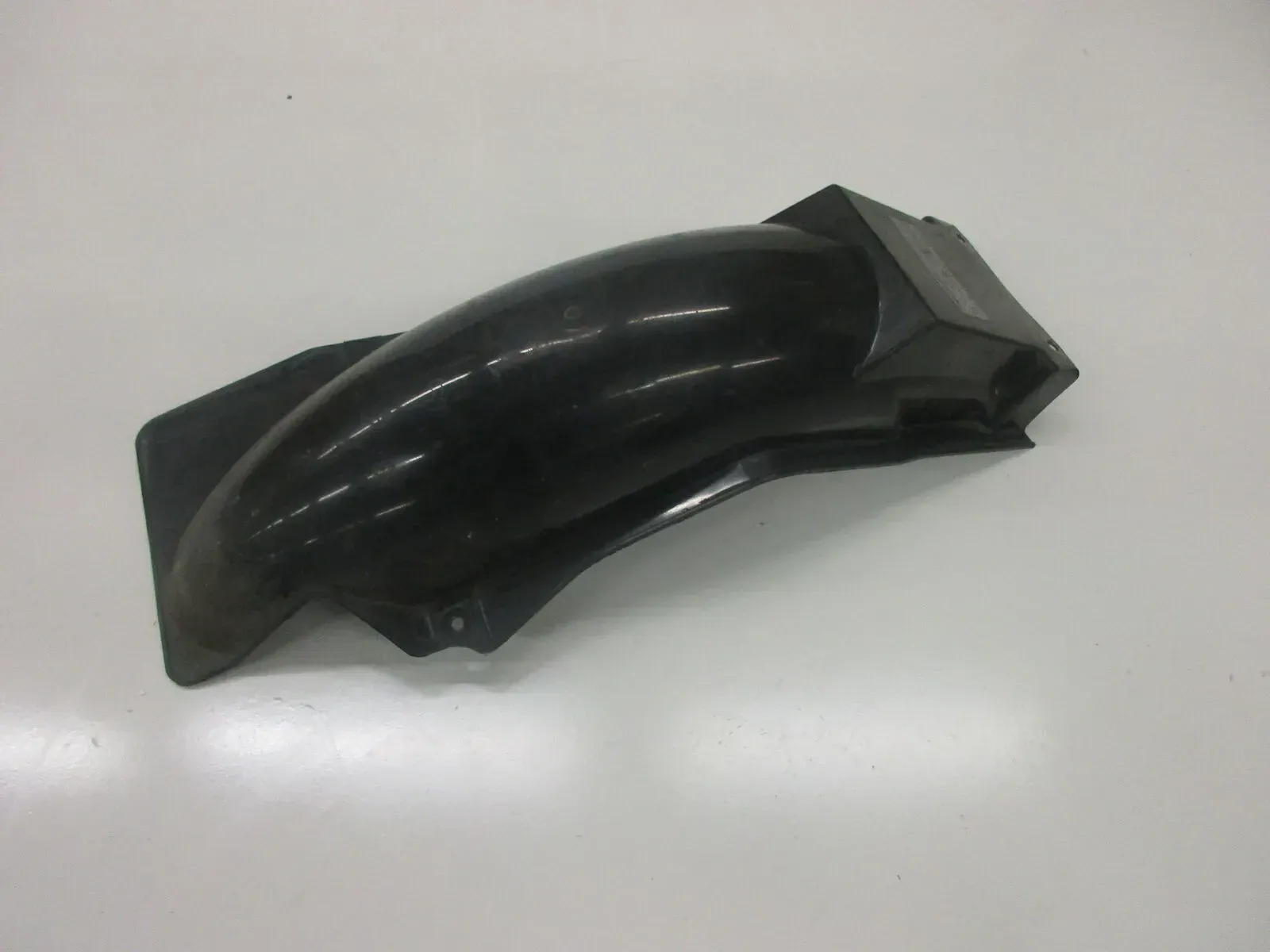 3. Kawasaki GPZ 305 EX305A BD Verkleidung Radlauf Innenradlauf Fender innen unte - Bild 1