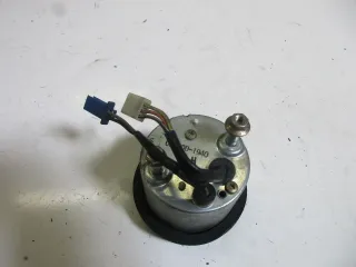 7. Suzuki GSX 600 F GN 72 B Tankuhr Anzeige Benzintank Spritanzeige Instrument - Bild 3