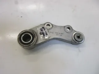 Kawasaki GPX 750 R ZX 750 F Umlenkung Aufnahme Schwinge Stoßdämpfer Halter - Bild 2