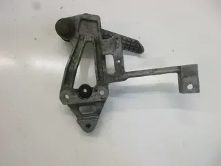 1. Kawasaki GPX 750 R ZX 750 F Fußrastenhalter mit Fußraste hinten links Sozius - Bild 5
