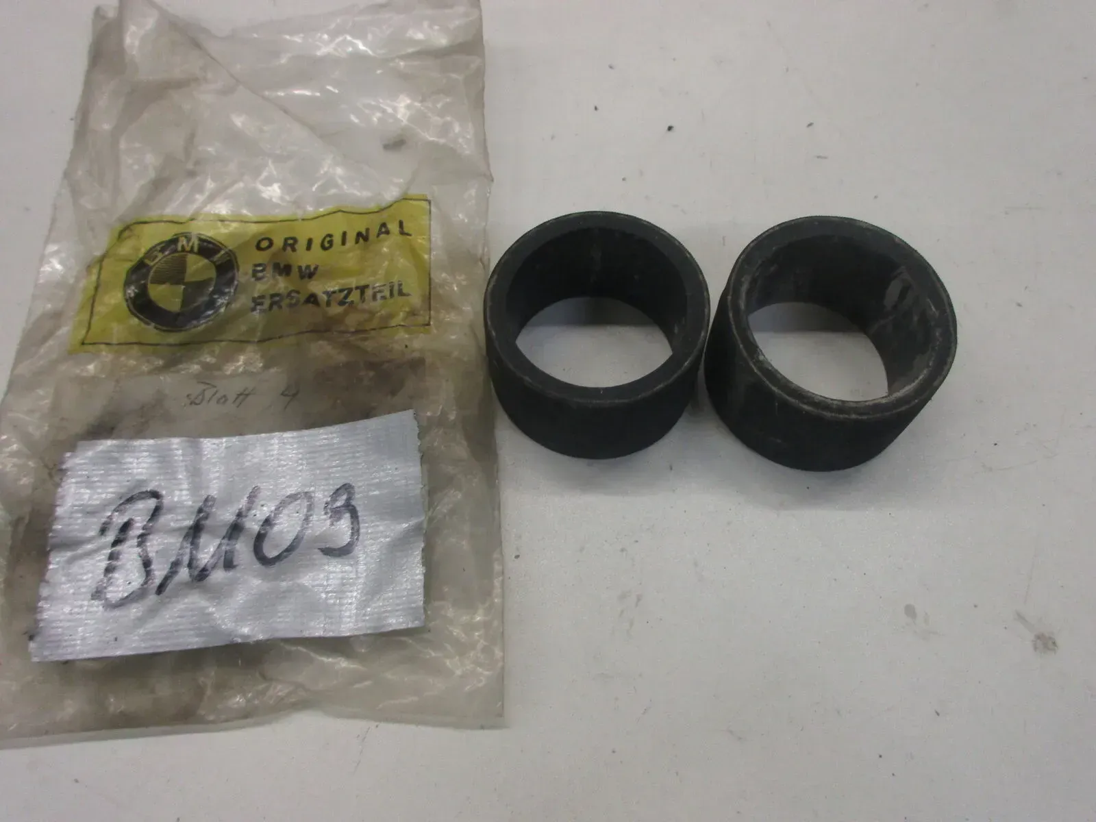 B1109 BMW Muffe Buchse Gummi Rahmen Gleitbuchse Dichtung O-Ring 49 mm - Bild 1