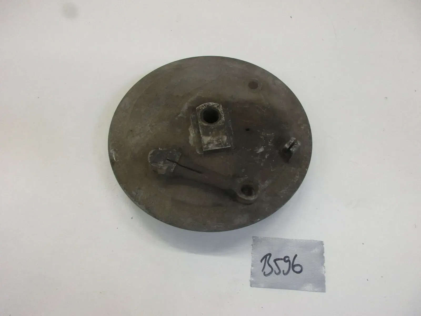 Bremsankerplatte B596 BMW R25/2 R25/3 Bremstrommel Trommelbremse hinten Bremse - Bild 1