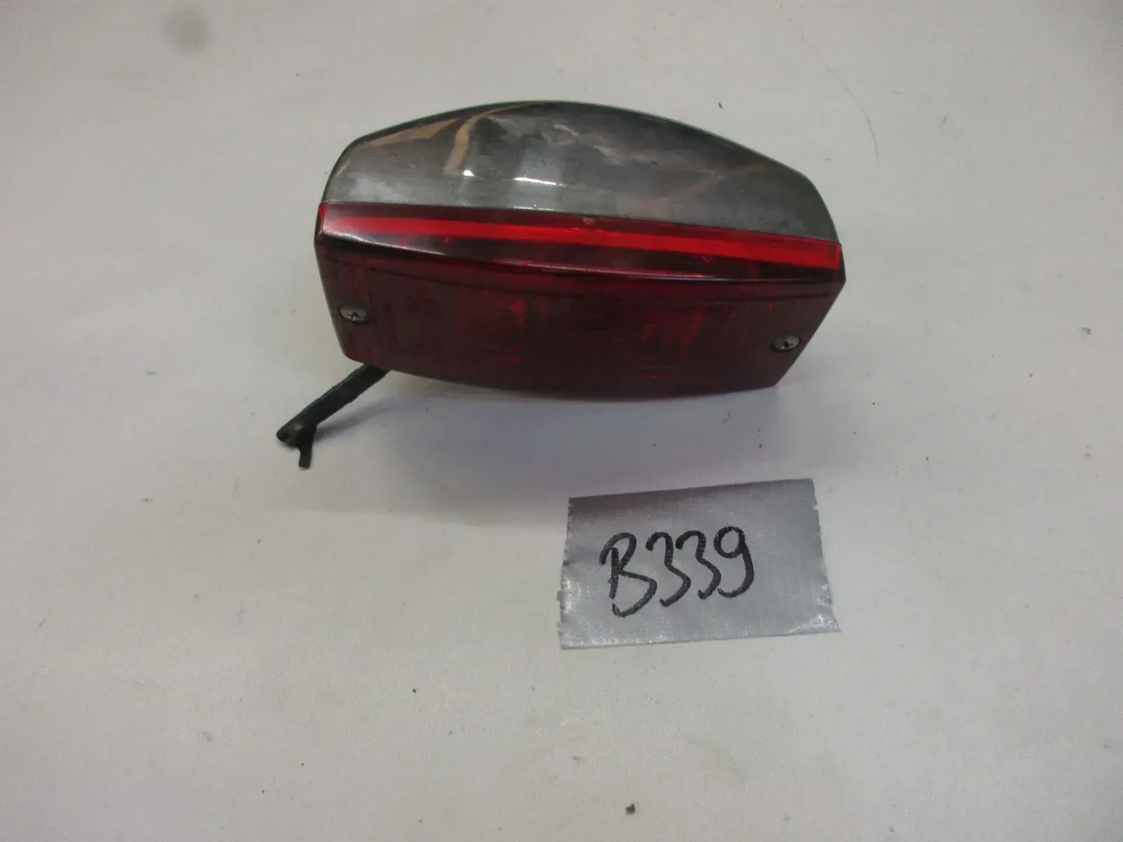 B339 Nebelschlussleuchte Oldtimer Audi VW Bosch 18403 E1 0018403 R38 Licht - Bild 1