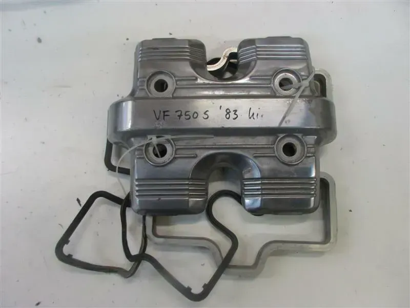 1. HONDA VF 750 S RC07 VENTILDECKEL HINTEN MOTORDECKEL ZYLINDERKOPF MOTOR DECKEL - Bild 1