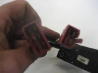 2. HONDA CBR 1000 F SC21 SICHERUNGSKASTEN SICHERUNGSBOX SICHERUNGEN FUSE-BOX - Bild 3