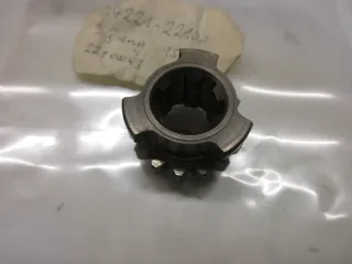 E1014. Suzuki RV 50 Getrieberitzel Getriebe 24221-22100 Motor 2.Gang 15 Z Zahnrad - Bild 2