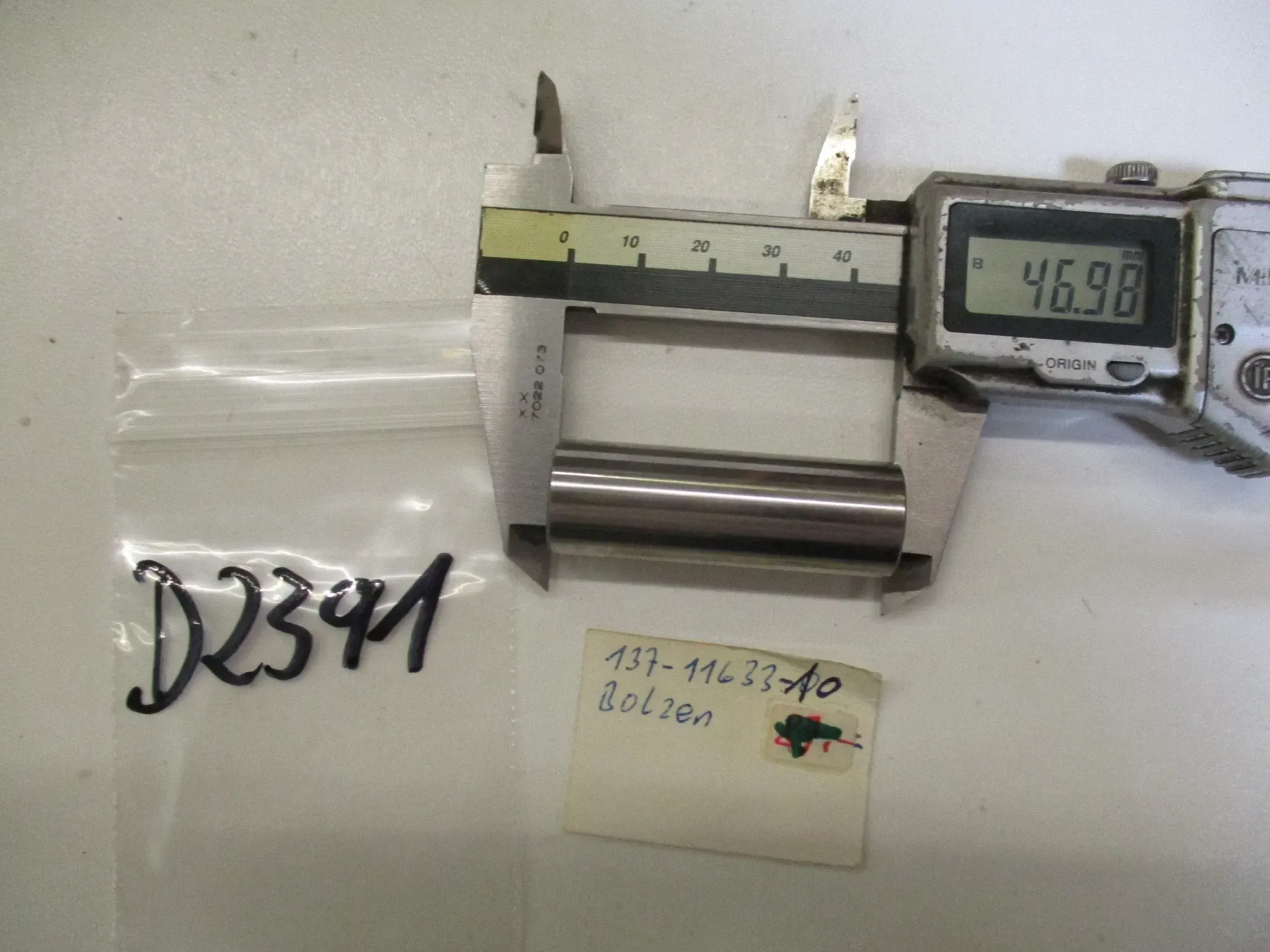D2391 Yamaha TZ 125_250 Bolzen ET 137-11633-10 Kurbelwelle Kolben Motor Zylinder - Bild 1