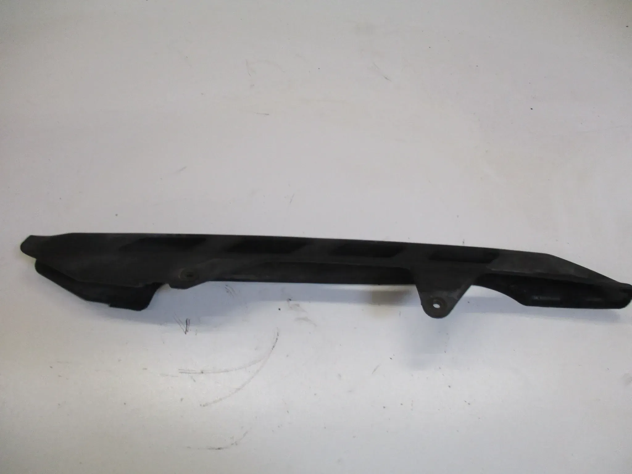 2. Honda CBX 750 F RC17 Kettenschutz Verkleidung Kette Abdeckung Blende links unten - Bild 1