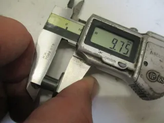 D2131 Yamaha FZ600_750 FZR 1000 Hülse ET 90387-067N5 Scheinwerfer Beleuchtung - Bild 3