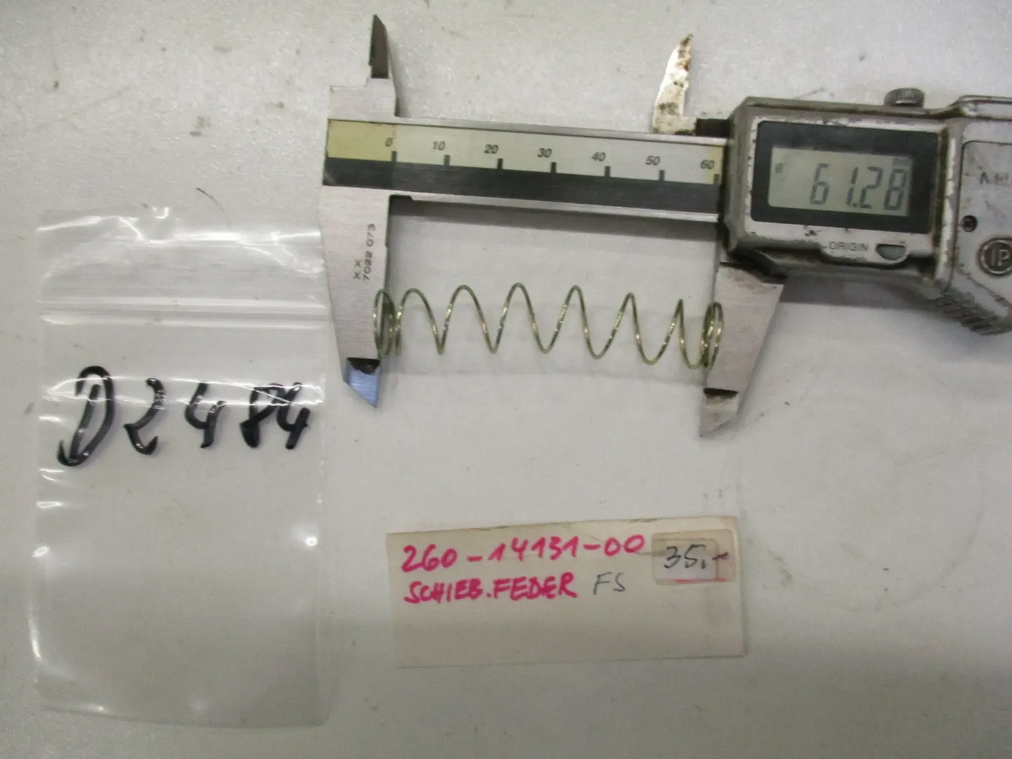 D2484 Yamaha YFM 80_100 Feder ET 260-14131-00 Drosselfeder Vergaser Drosselventil - Bild 1