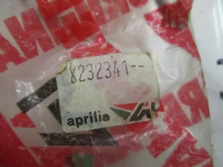 A1991 Aprilia 50_125 Bremspedal Bremshebel unten 8232341 brake pedal - Bild 2