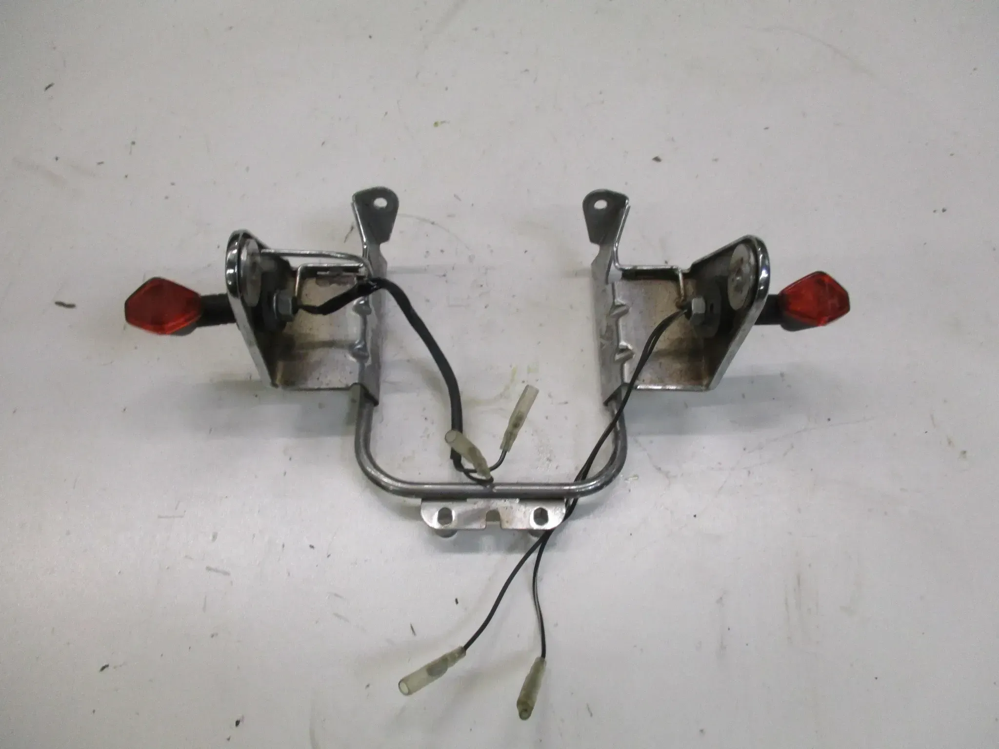 3. Kawasaki ZR-7 S ZR750F Scheinwerferhalter Rahmen Geweih Scheinwerfer Blinker - Bild 1