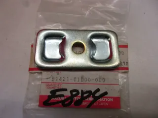 E884. Suzuki GS 500 F Platte Kettenspanner 61421-01D00 Justierung Adapter Kette - Bild 2