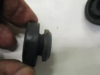 Vibrationsdämpfer Kawasaki Z 125 Ninja 19-24 ABS Gummi Verkleidung - Bild 2