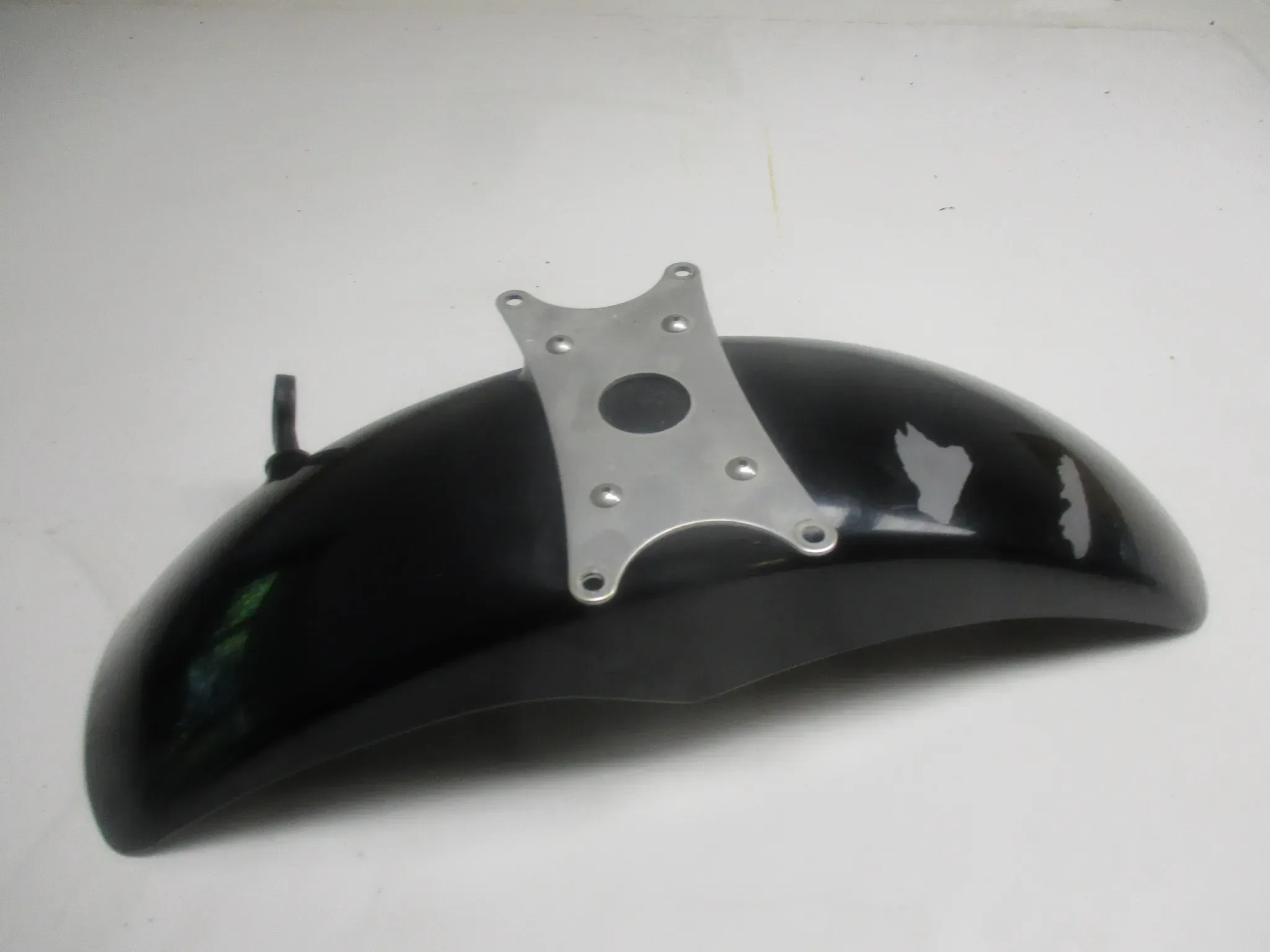 Suzuki GSX-R 750 GR 75 A Knicker Fender vorne Kotflügel Strebe - Bild 1