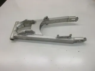 O. Suzuki GSX 1100 F GV 72 C Schwinge (8) Hinterrad Aufhängung Felge Rahemn - Bild 1