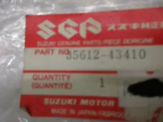 A136. Suzuki GSX 550_750 Blinkerglas Ersatzglas vorne Blinker 35612-43410 - Bild 3