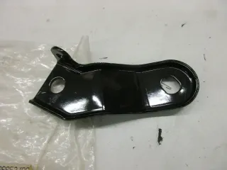 A33. Suzuki DR 650 SE Blinkerhalter links Aufnahme Blinker 35681-12E00 - Bild 3