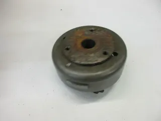 O2. Kawasaki GPZ 305 EX305A BD Lichtmaschine Rotor  Schraube Polrad 032000-3210 - Bild 3