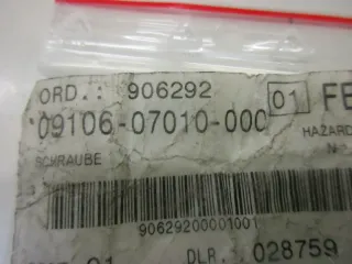 A408. Suzuki GSX 600_750 F Schraube Motor M7 x 19 Zylinderkopf 09106-07010 - Bild 3