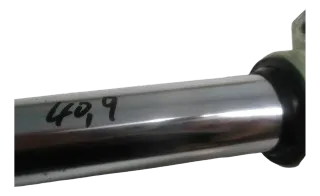 Suzuki GSX-R 750 GR 75 A Knicker Gabelrohr links Gabel Standrohr 40,9 mm - Bild 2