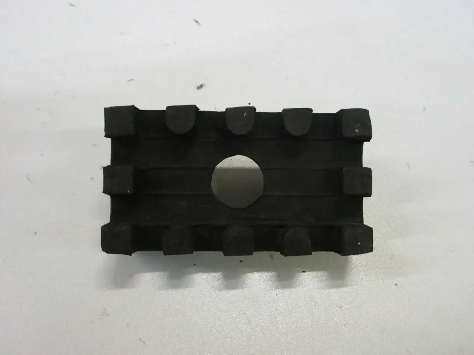 O. Suzuki GR 650 Tempter GP 51 A Tankgummi Gummidämpfer Vibrationsgummi Tank - Bild 1