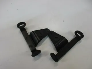 O2. Suzuki GS 550 M KATANA Scheinwerferhalter rechts links Lampenhalter Halter - Bild 3