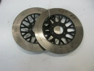 O2. Suzuki GS 550 M KATANA Bremsscheibe vorne rechts links Scheibenbremse 4,65mm - Bild 1