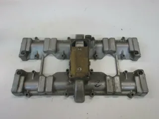 O. Suzuki GSX 750 E GS75X Ventildeckel (2) oben Motor Motordeckel Zylinderkopf - Bild 1