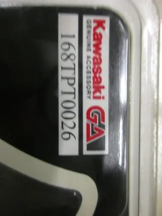 A1535 Kawasaki ER-6N Tankpad Benzintank Protector 168TPT0026 Verkleidung Tank - Bild 4
