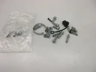 Schraubensatz für Fußraste E210. Harley Davidson Kleinteile Konvolut Spezial - Bild 1