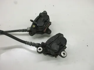 Bremssattel Bremszange vorne rechts links Suzuki GSX 750 F GR 78 A brake caliper - Bild 5