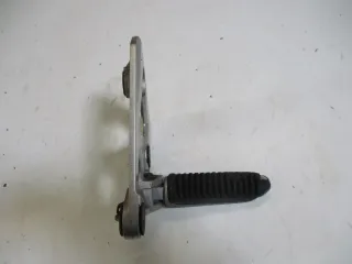 Fußraste Fußrastenhalter 3. Suzuki GSX 750 F GR 78 A vorne rechts Fußrastenbrück - Bild 1