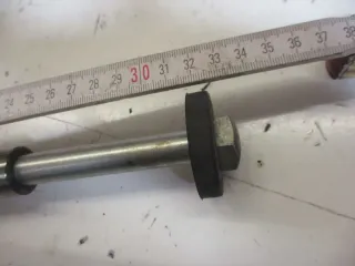 1. Kawasaki EN 500 EN500A Schwingenachse 14 mm mit Lagerhülse 22 mm Schwinge - Bild 5