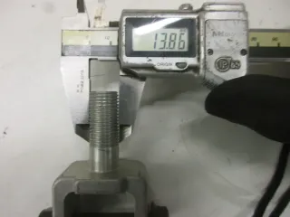 Federbeinaufnahme Yamaha YZF-R6 RJ05 Halter Stoßdämpfer Federbein Aufnahme - Bild 5