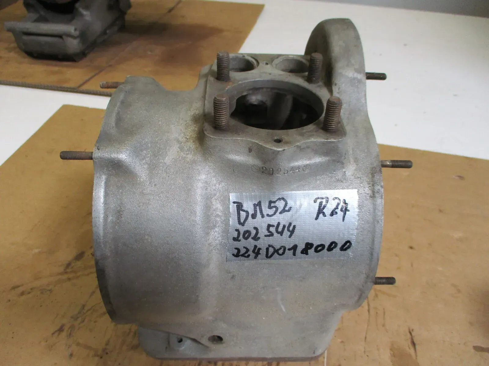 Motor 2240018000 Gehäuse BM52 BMW R 24 Motorblock engine Lagerauflösung - Bild 1