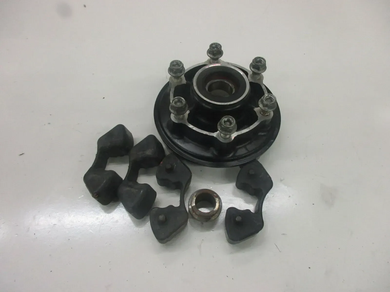 Kawasaki ER-6 N ABS ER650A Kettenradträger mit Ruckdämpfer Antriebsgummi Felge - Bild 1