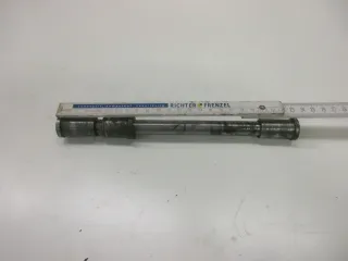 3. Kawasaki GPZ 600 R ZX600A Steckachse vorne 15 mm Achse Vorderrad Axle Felge - Bild 1