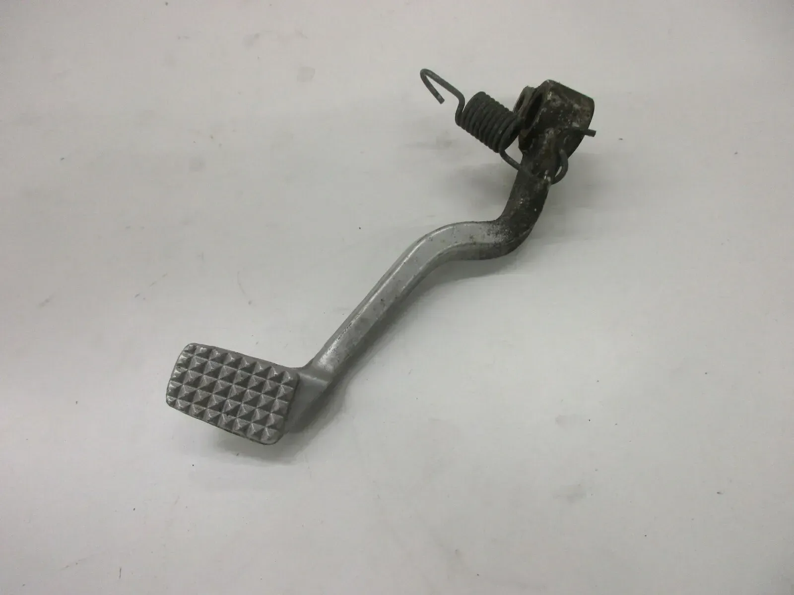 3. Kawasaki GPZ 600 R ZX600A Bremspedal unten mit Feder Bremshebel Brake Pedal - Bild 1