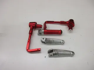 W328. Ducati 848_1098 Fußraste vorne rechts links Fußrastenanlage Set Fussraste - Bild 2