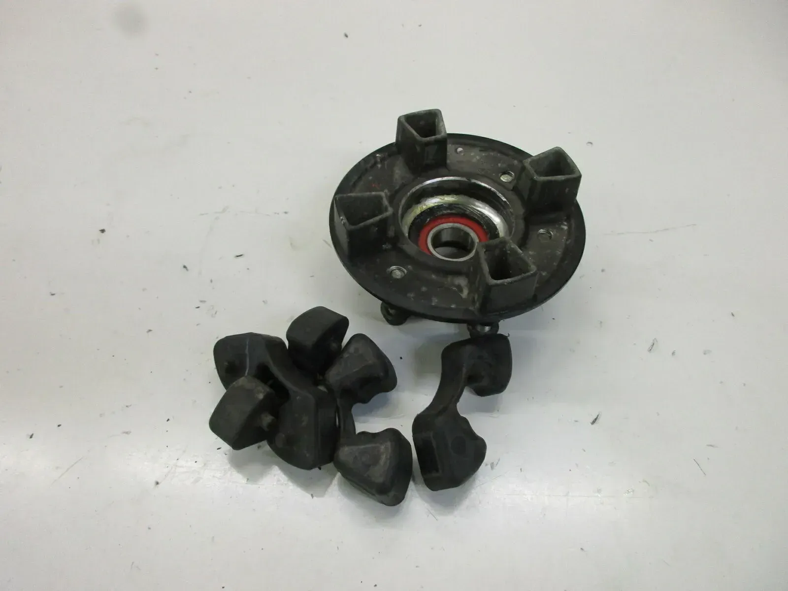 1. Kawasaki ER-6F ABS EX650A Kettenradträger mit Ruckdämpfer Antriebsgummi Felge - Bild 1