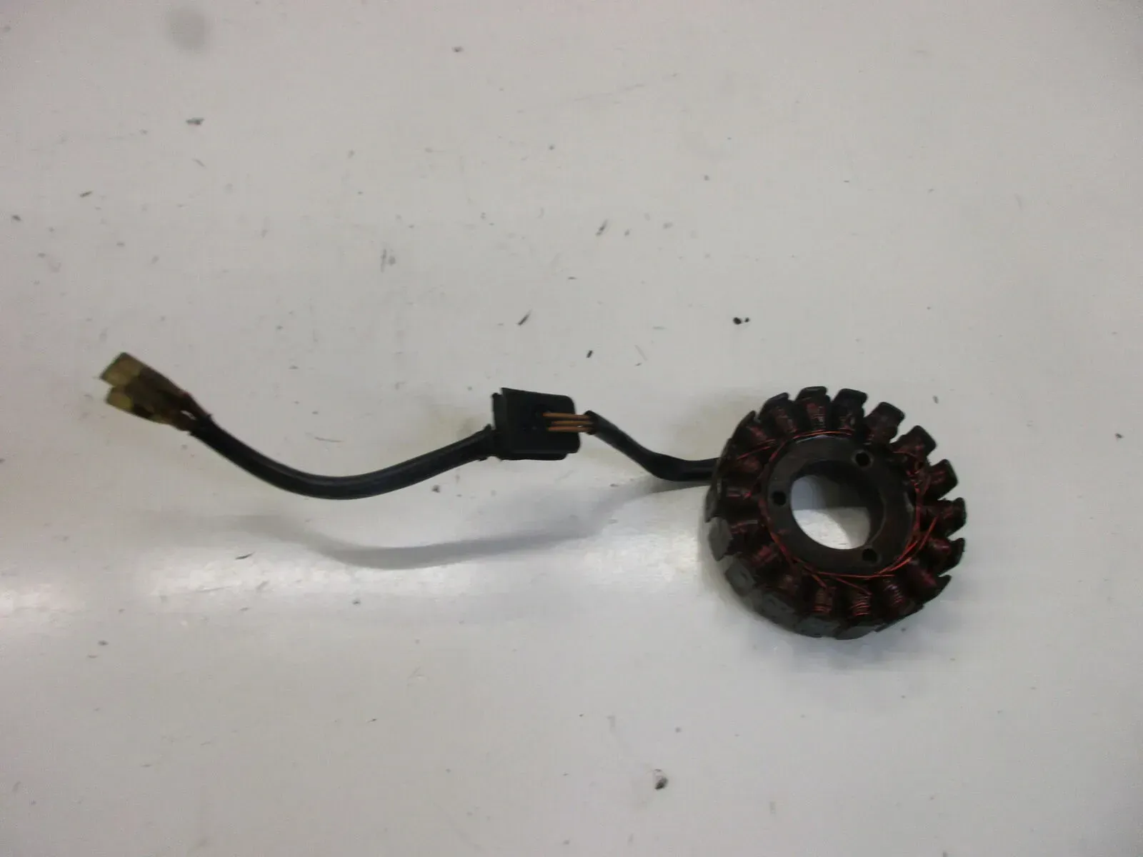 1. Kawasaki Z 1000 ST KZT00E Lichtmaschine Stator Wicklung alternator generator - Bild 1