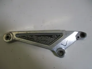 Honda CB 650 C_SC RC 08 Fußrastenplatte links Fußrastenbrücke Fußraste vorne hin - Bild 2