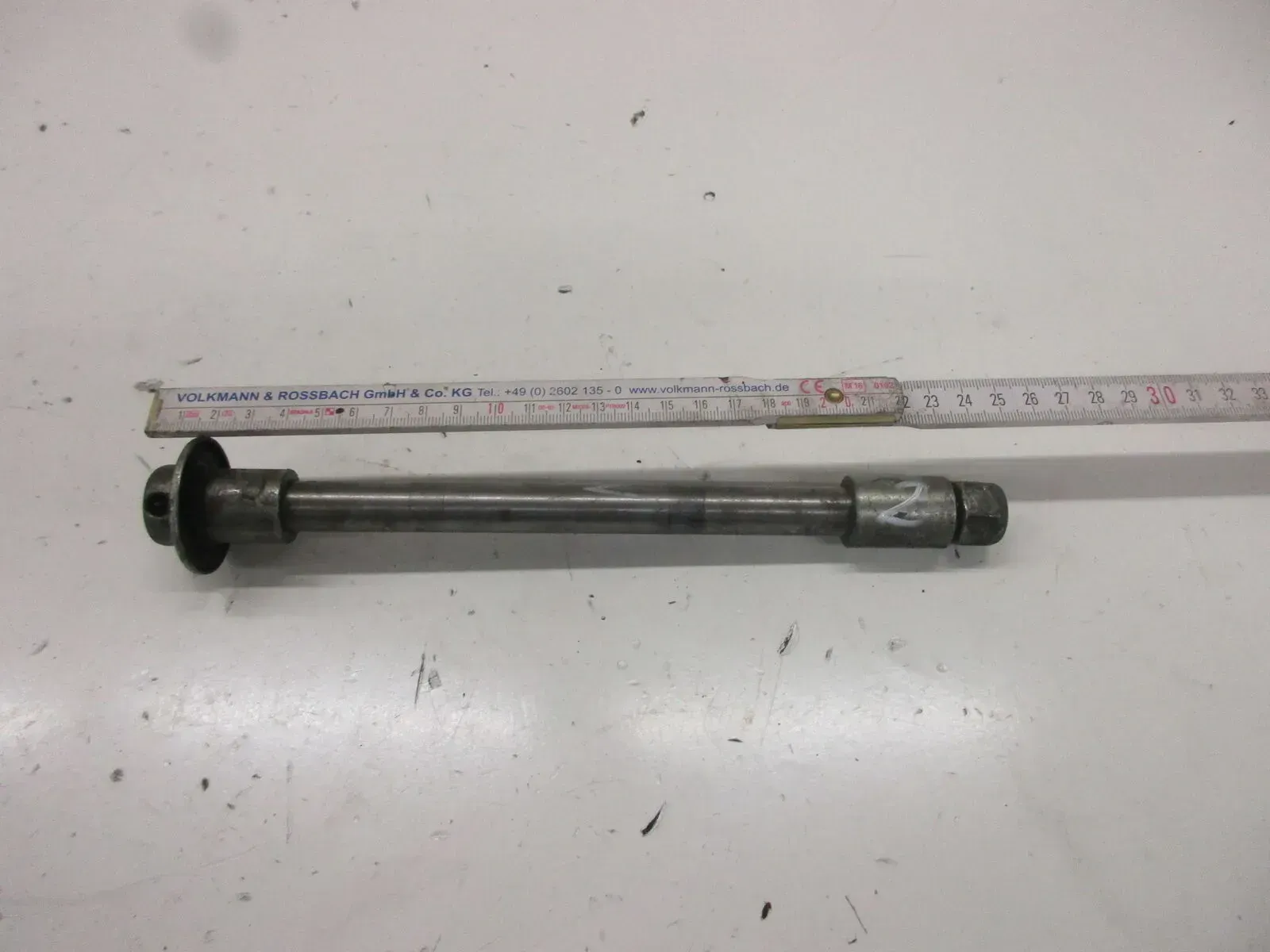 Suzuki GS 450 GL 51 A Steckachse vorne (2) Achse 15 mm Vorderrad Felge axle - Bild 1