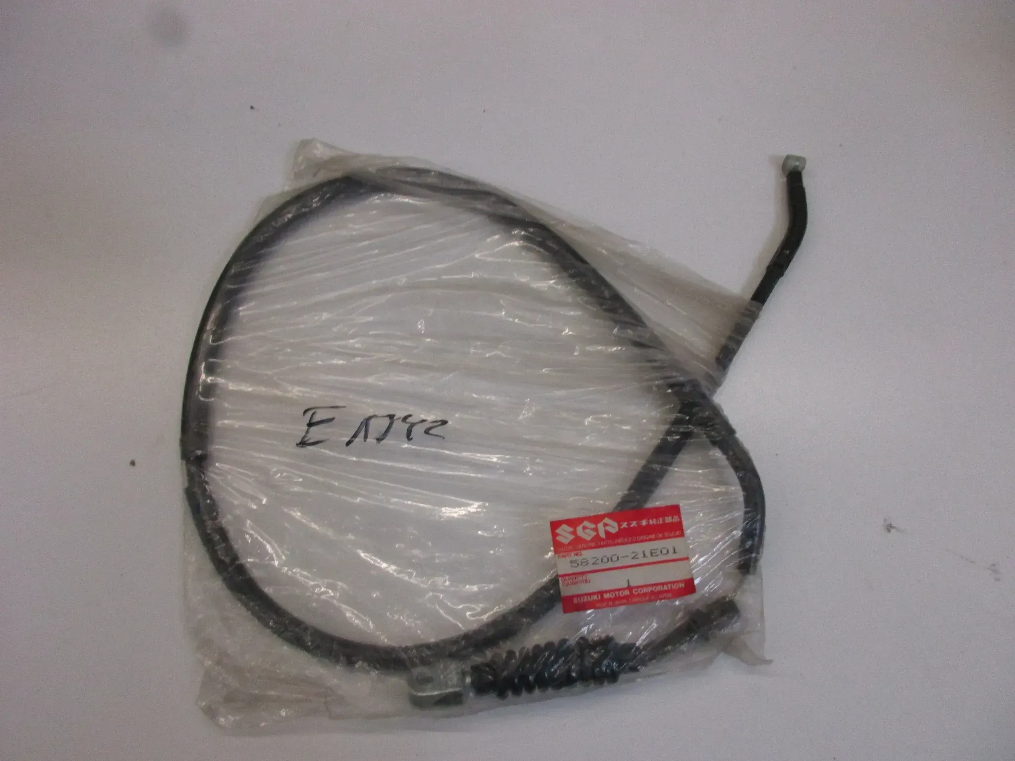 E1342 Suzuki RF 600 R Kupplungszug Kupplungsseil 58200-21E01 bowdenzug clutch - Bild 1