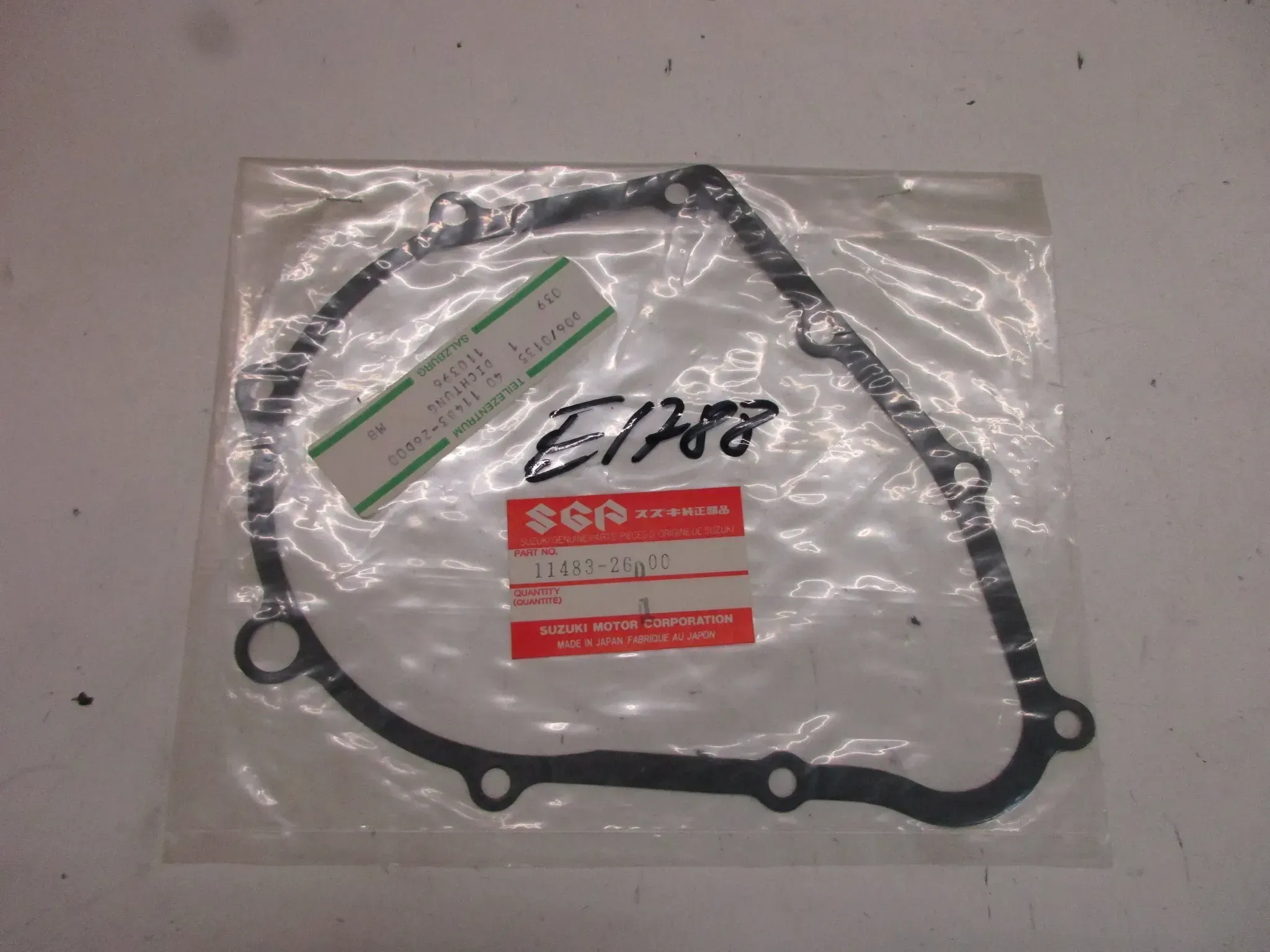 E1788. Suzuki GSX 1100 G Dichtung Motordichtung 11483-26D00 Lichtmaschinendeckel - Bild 1