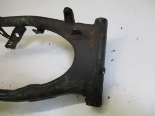 4. Honda XL 250 K4 S SL Bj.77 Schwinge Radaufhängung hinten unten Felge swing arm - Bild 6